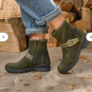 Wolky Women's NITRA Water-Resistant Round Toe Side Zipper Ankle Boot EU 38 US 7